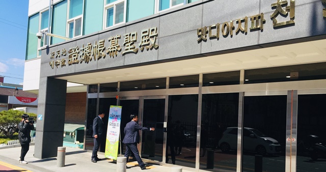 1-2 천안기독교총연합회 목회자들 신천지에게 ‘공개토론하자!’.jpg