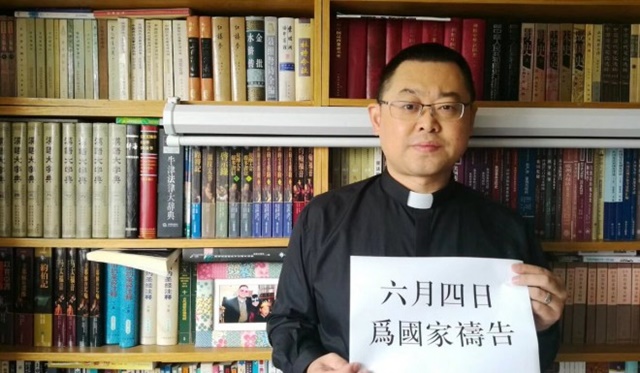 중국 서구적 기독교 '말살' 기미.jpg