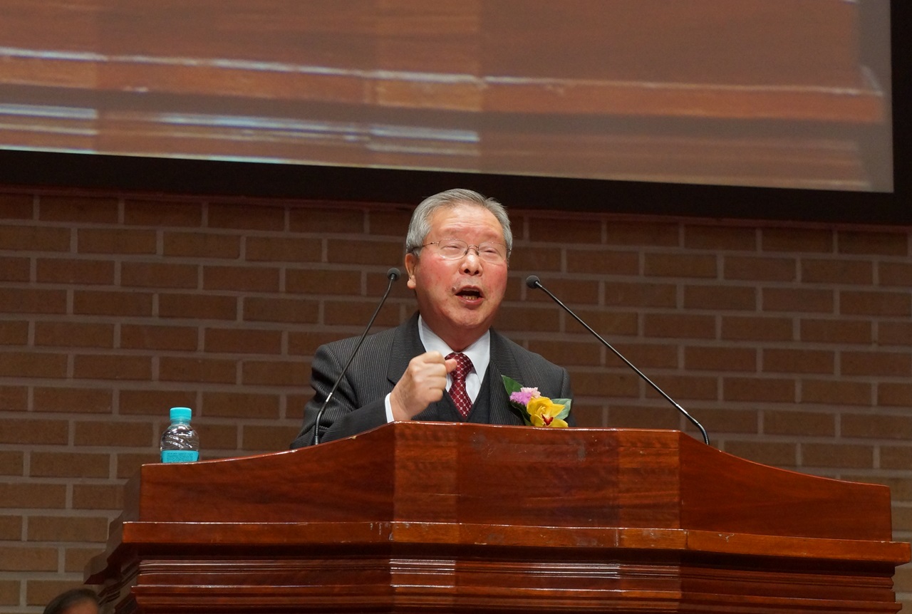 허순길 목사.jpg