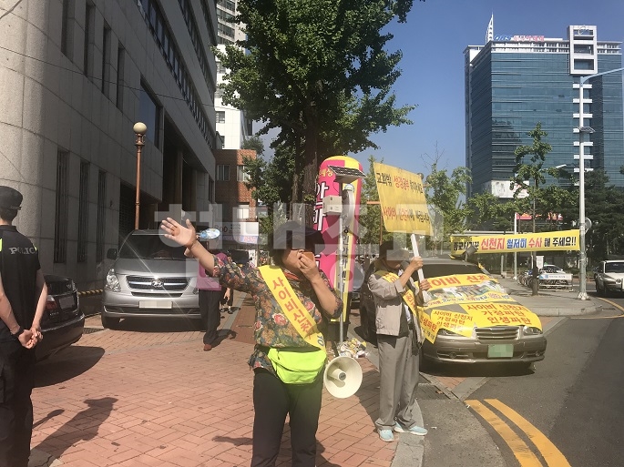 외롭지만 포기할 수 없는 싸움 신천지 피해 가족 이야기1.jpg